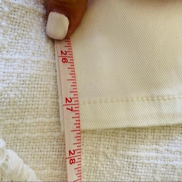 Michael Kors white beige jeans with gold detail - Picture 4 of 4